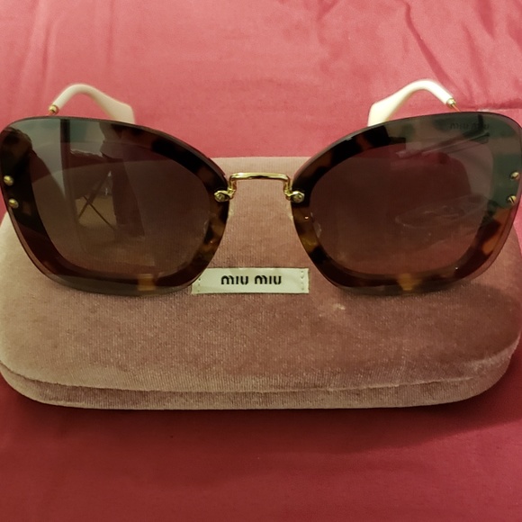 AUTHENTIC MIU MIU TORTOISE AND GOLD SUNGLASSES main image 5